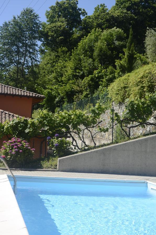 Anma Cottages The Secret Garden Pianello Del Lario Exterior foto